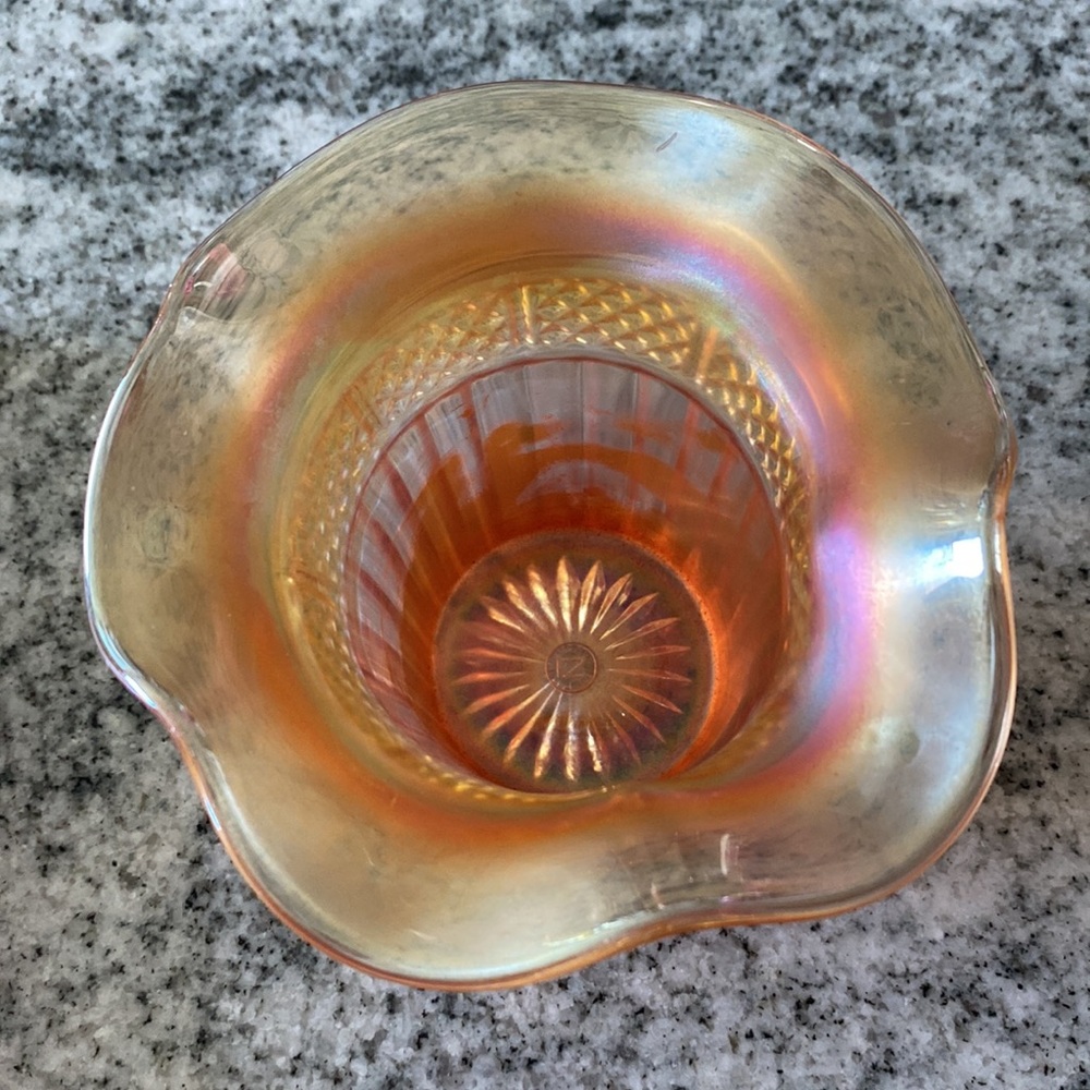 Vintage Northwood Carnival Glass Marigold Hat Vase! - Picture 2 of 5